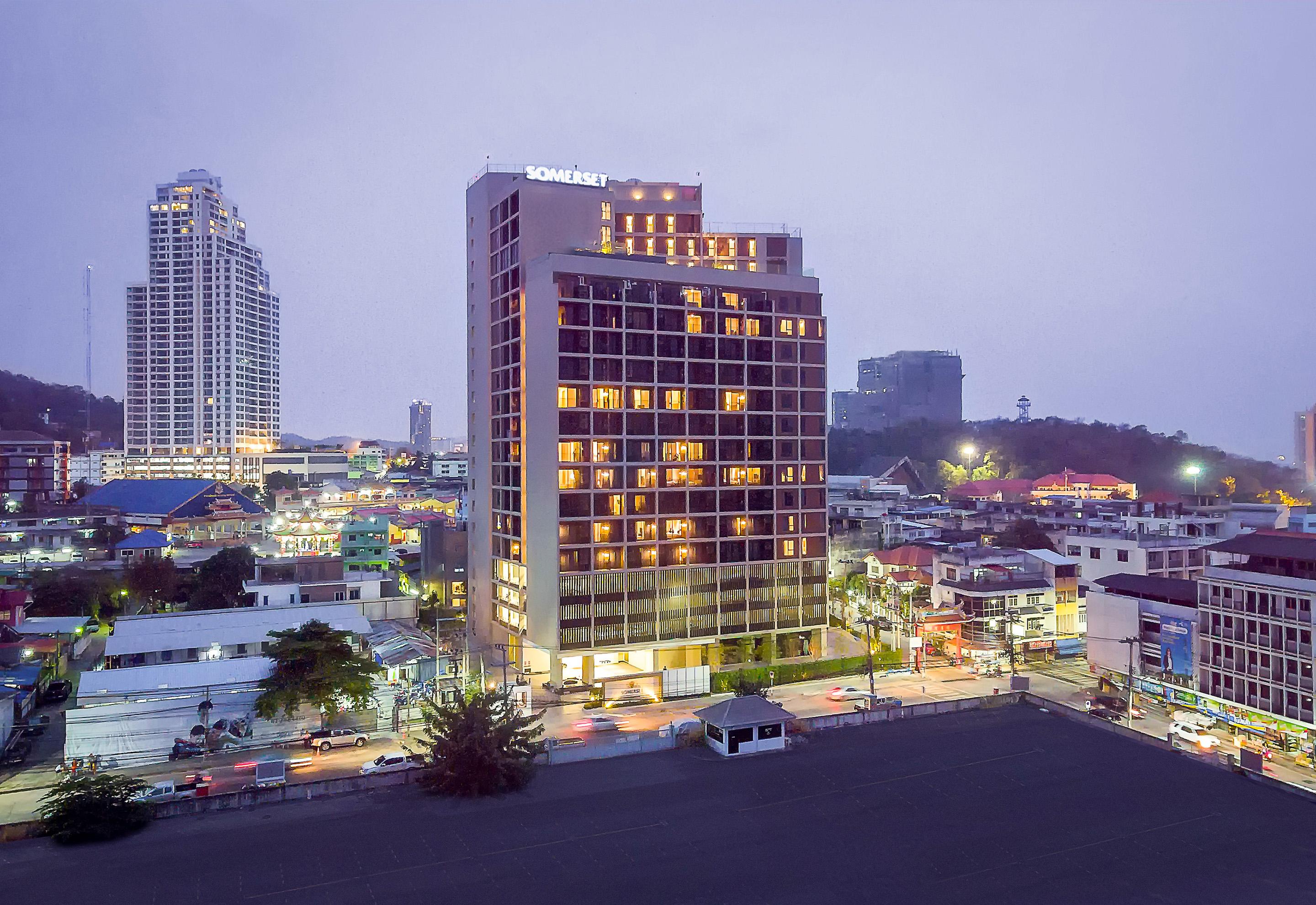 Somerset Harbourview Sri Racha Si Racha Exterior photo